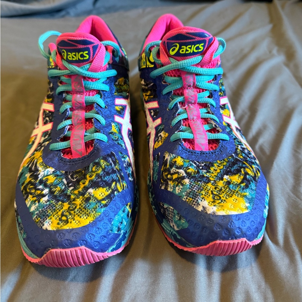 ASICS Tri 10 Noosa' Blue and Pink Sneakers